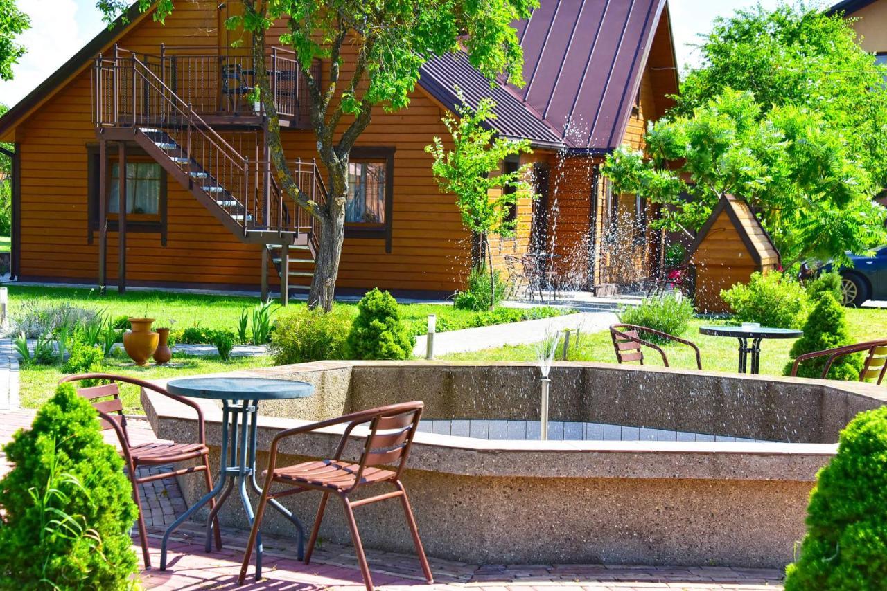 "Trakaitis" Nameliai Hotel Exterior foto